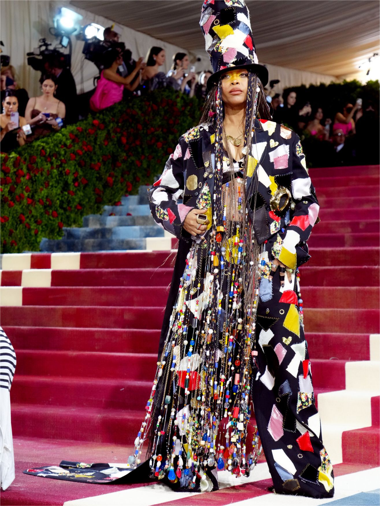 GALA Octobre Rouge ＋ ERYKAH BADU Met Gala 2022
